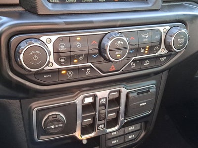 2022 Jeep Wrangler Unlimited Willys RECON