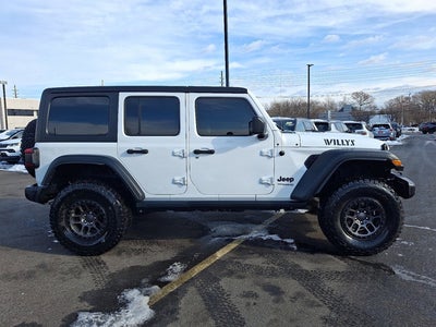 2022 Jeep Wrangler Unlimited Willys RECON