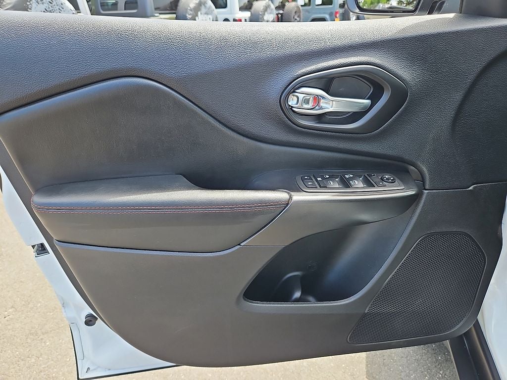 2022 Jeep Cherokee Trailhawk