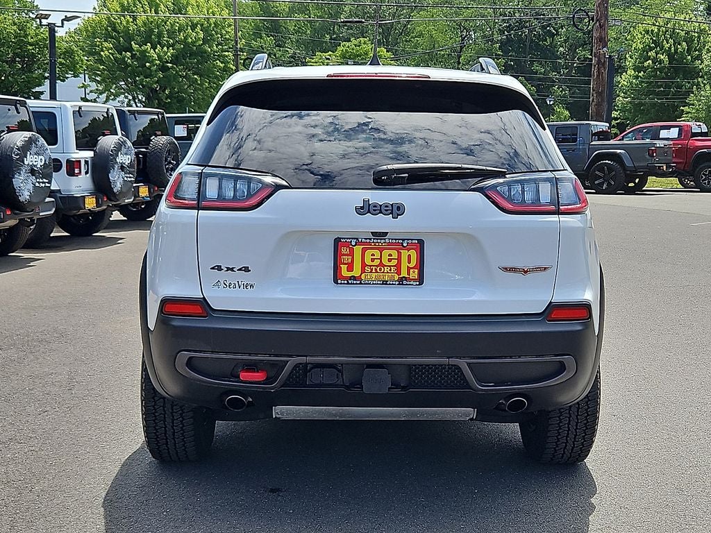 2022 Jeep Cherokee Trailhawk