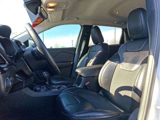 2019 Jeep Cherokee Altitude