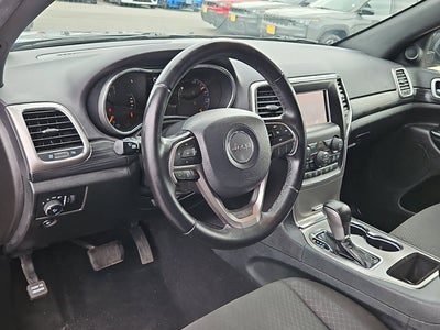 2020 Jeep Grand Cherokee Laredo E