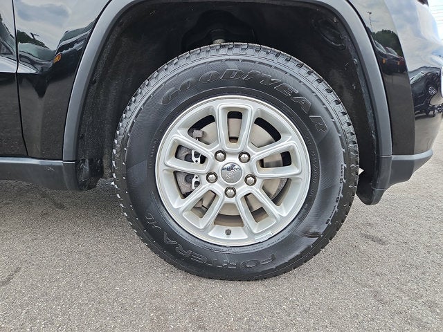 2020 Jeep Grand Cherokee Laredo E