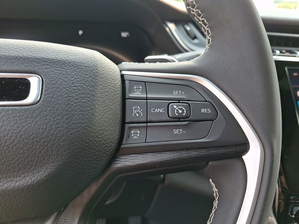 2023 Jeep Grand Cherokee Altitude X