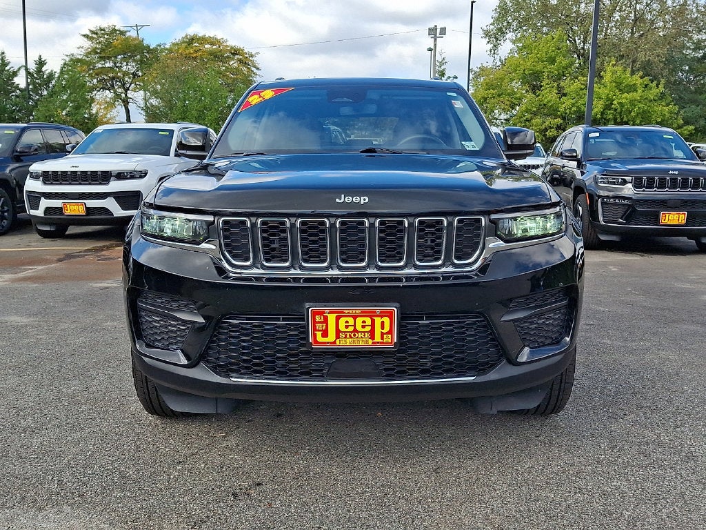 2023 Jeep Grand Cherokee Laredo X