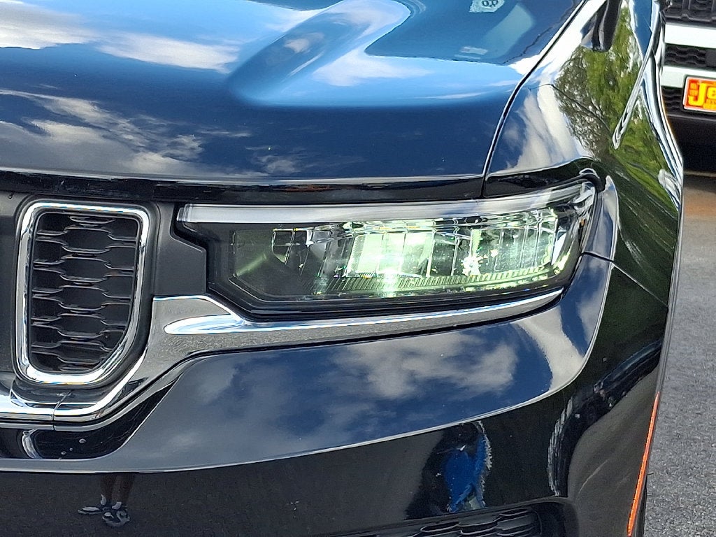 2023 Jeep Grand Cherokee Laredo X