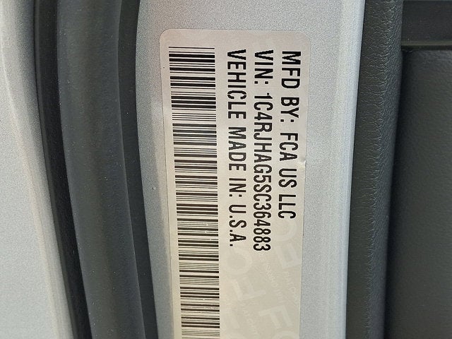 2025 Jeep Grand Cherokee Laredo X