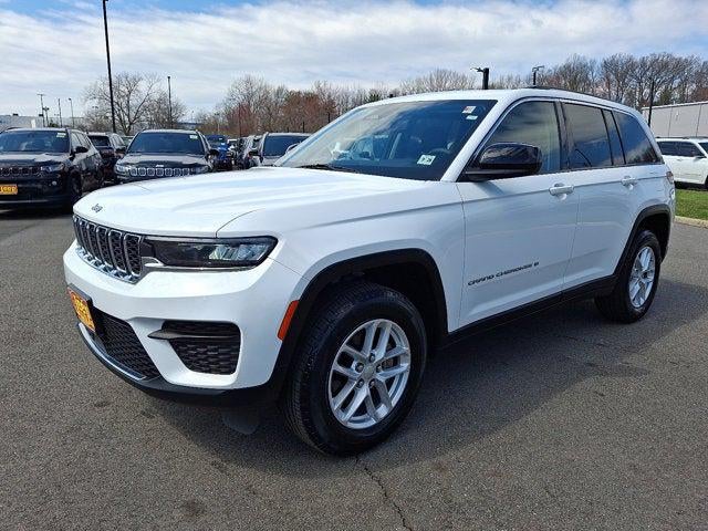 2023 Jeep Grand Cherokee Laredo X