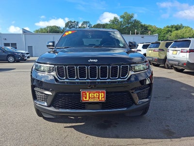 2025 Jeep Grand Cherokee Laredo X