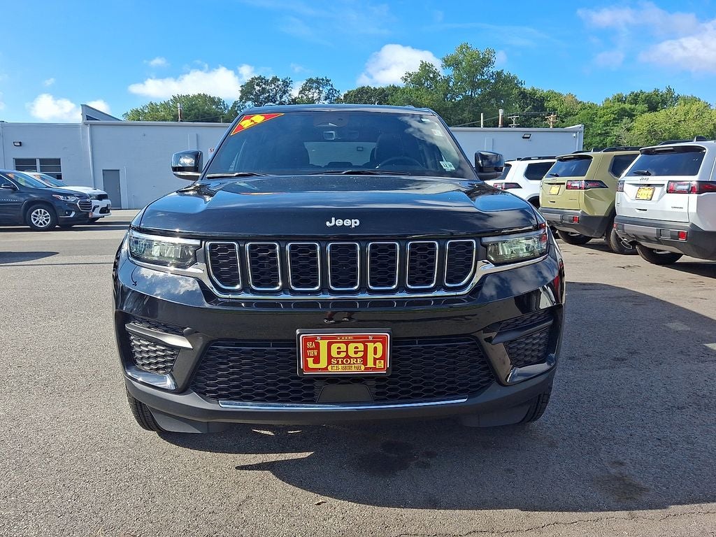 2025 Jeep Grand Cherokee Laredo X