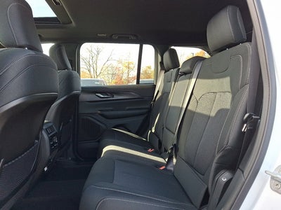 2025 Jeep Grand Cherokee Laredo X