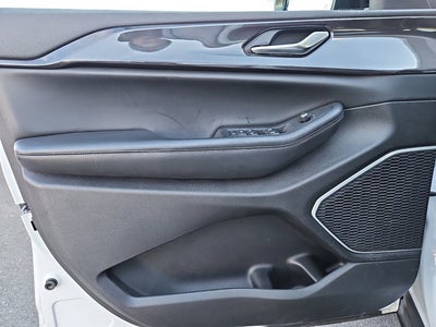 2022 Jeep Grand Cherokee Altitude