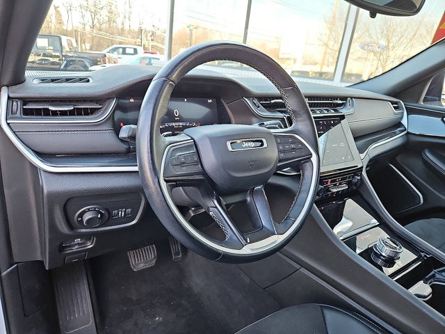 2022 Jeep Grand Cherokee Altitude