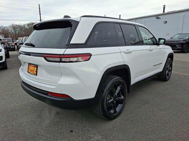2023 Jeep Grand Cherokee Altitude