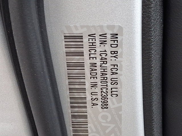 2026 Jeep Grand Cherokee Laredo Altitude