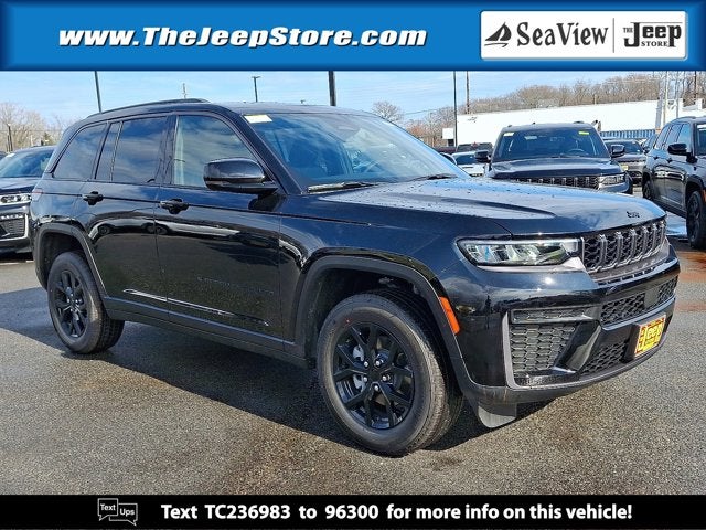 2026 Jeep Grand Cherokee Laredo Altitude