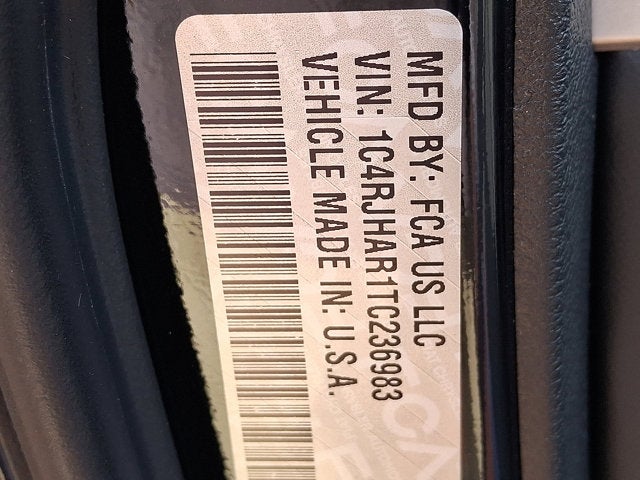 2026 Jeep Grand Cherokee Laredo Altitude