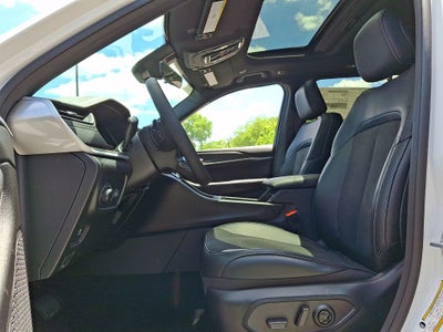 2026 Jeep Grand Cherokee Altitude