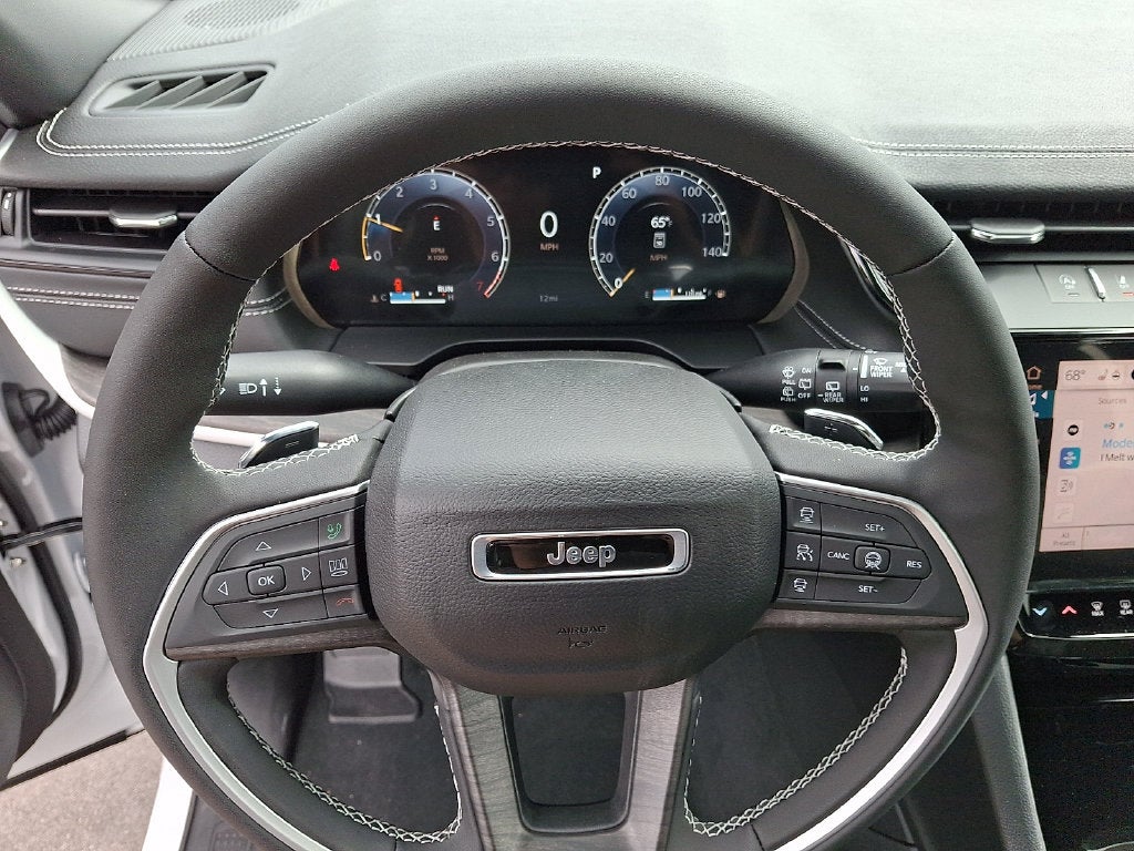 2026 Jeep Grand Cherokee Altitude
