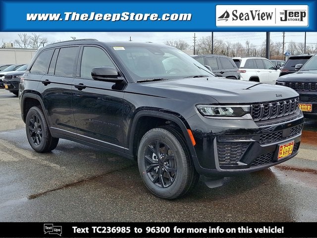 2026 Jeep Grand Cherokee Laredo Altitude