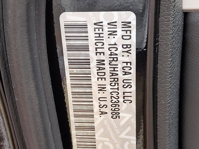 2026 Jeep Grand Cherokee Laredo Altitude