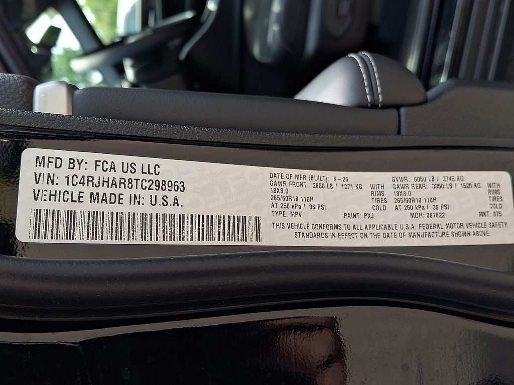 2026 Jeep Grand Cherokee Laredo Altitude