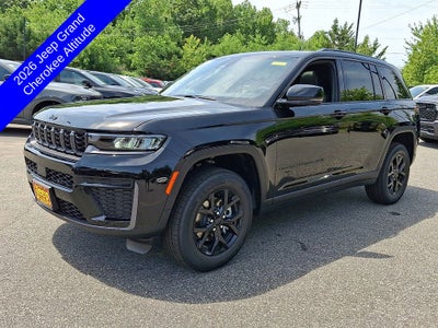 2026 Jeep Grand Cherokee Laredo Altitude