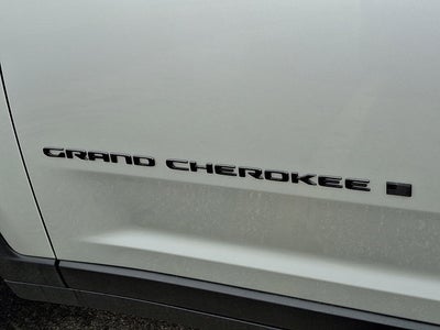 2026 Jeep Grand Cherokee Laredo Altitude