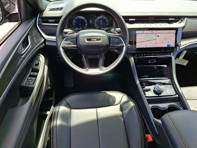 2026 Jeep Grand Cherokee 85th Anniversary Edition