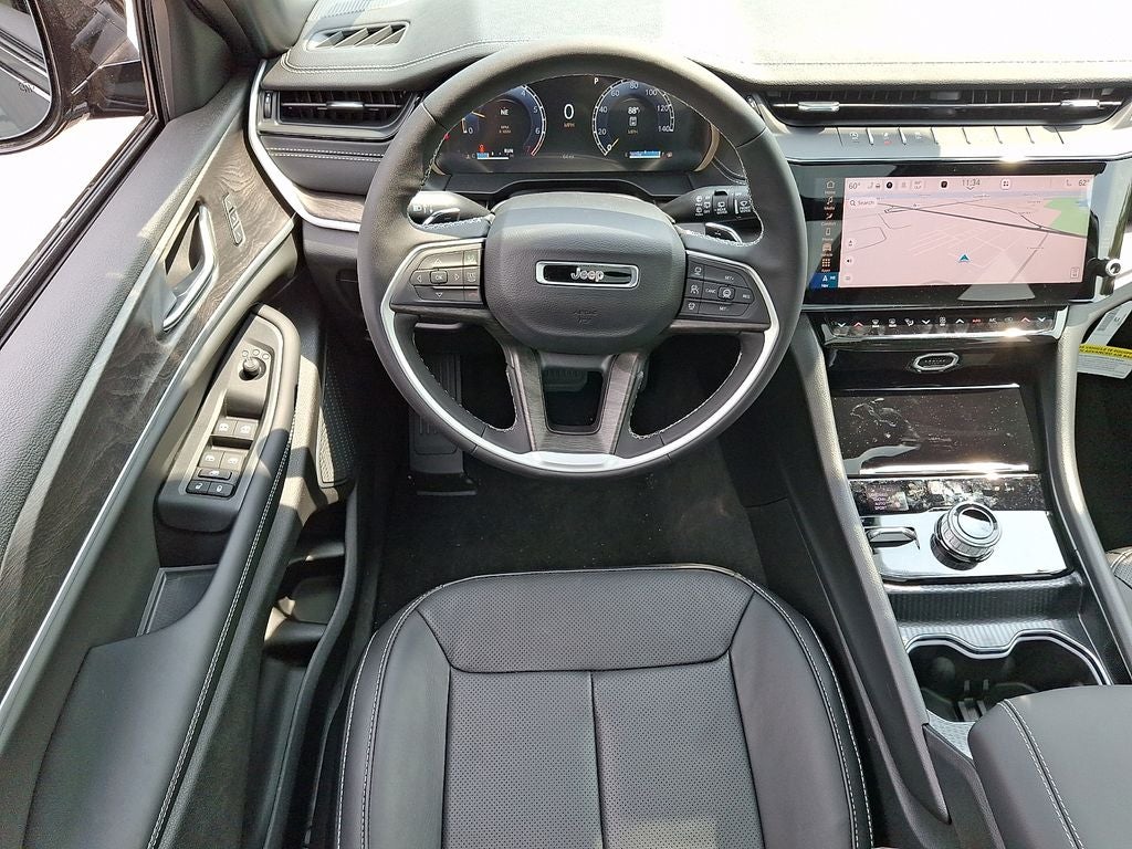 2026 Jeep Grand Cherokee Limited Reserve