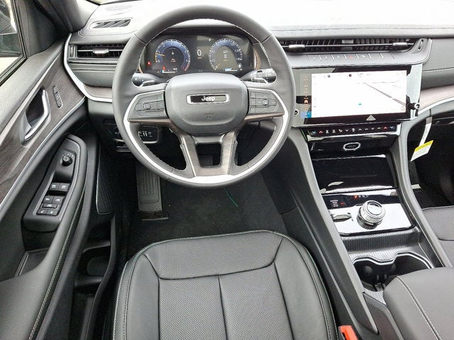 2026 Jeep Grand Cherokee Limited Reserve