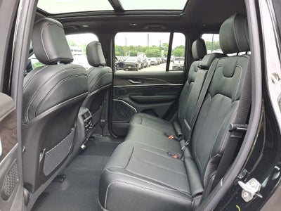 2026 Jeep Grand Cherokee Limited Reserve
