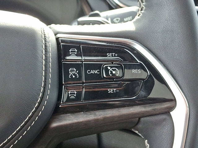 2023 Jeep Grand Cherokee Overland