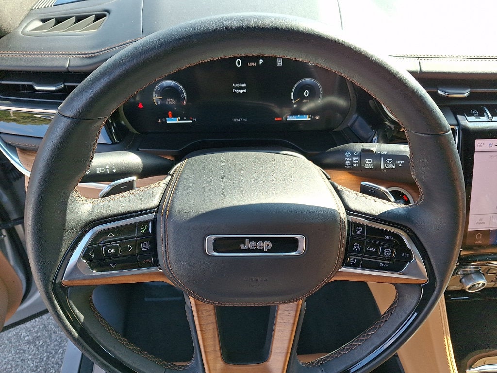 2025 Jeep Grand Cherokee Summit Reserve