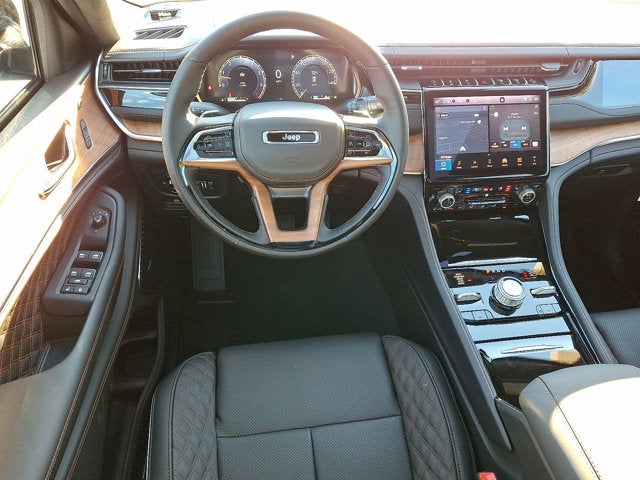 2025 Jeep Grand Cherokee Summit Reserve