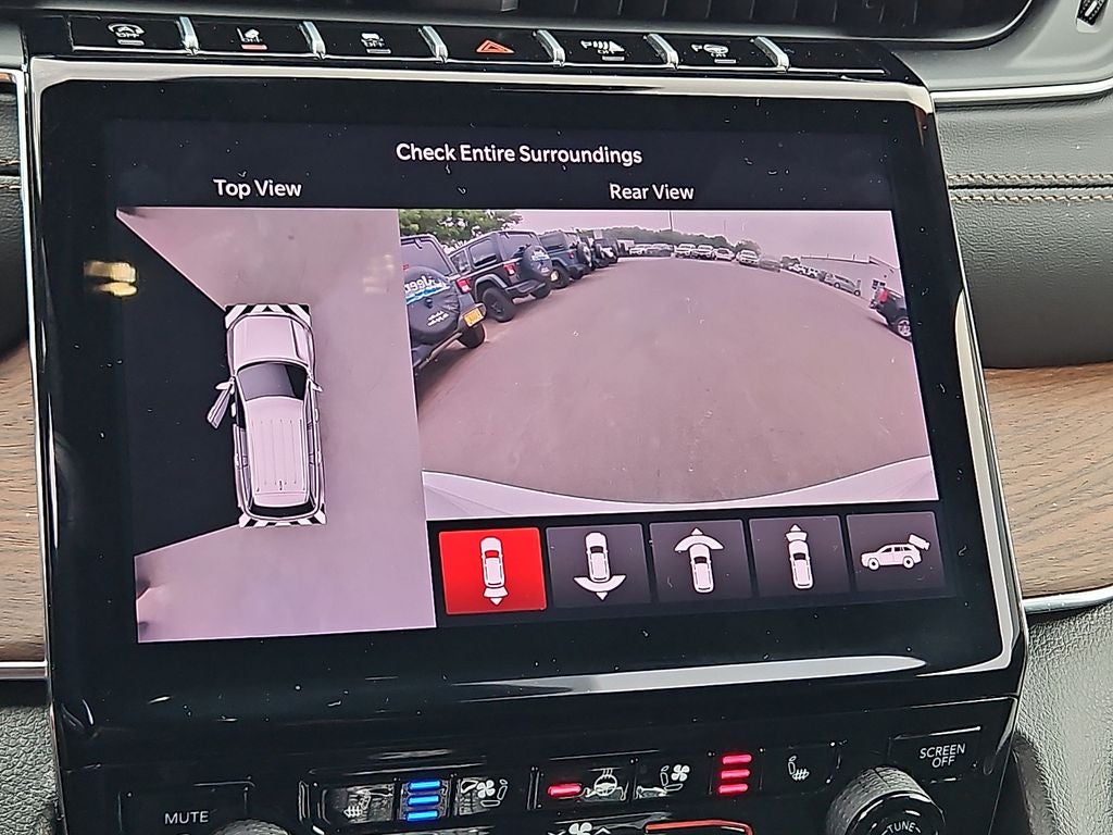 2025 Jeep Grand Cherokee Summit