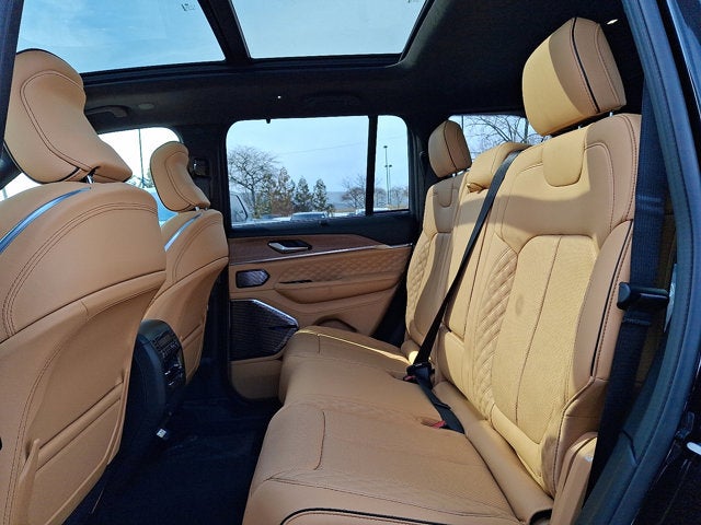 2026 Jeep Grand Cherokee Summit