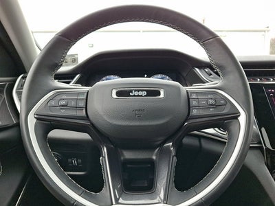 2022 Jeep Grand Cherokee L Laredo