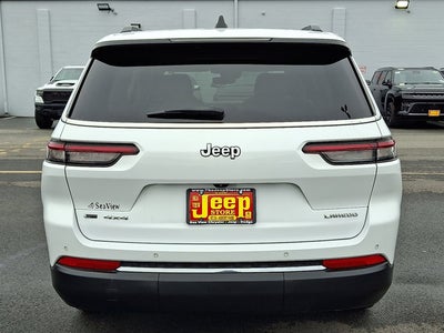 2022 Jeep Grand Cherokee L Laredo