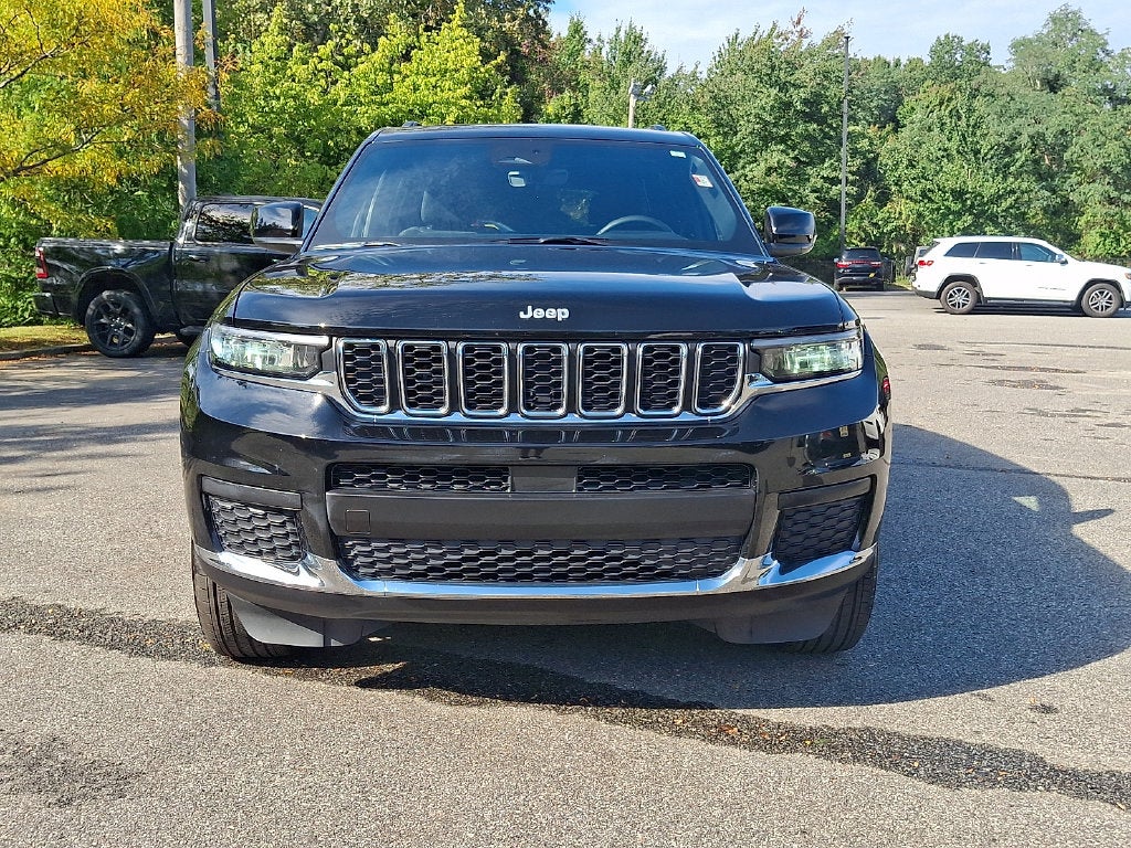 2025 Jeep Grand Cherokee L Laredo