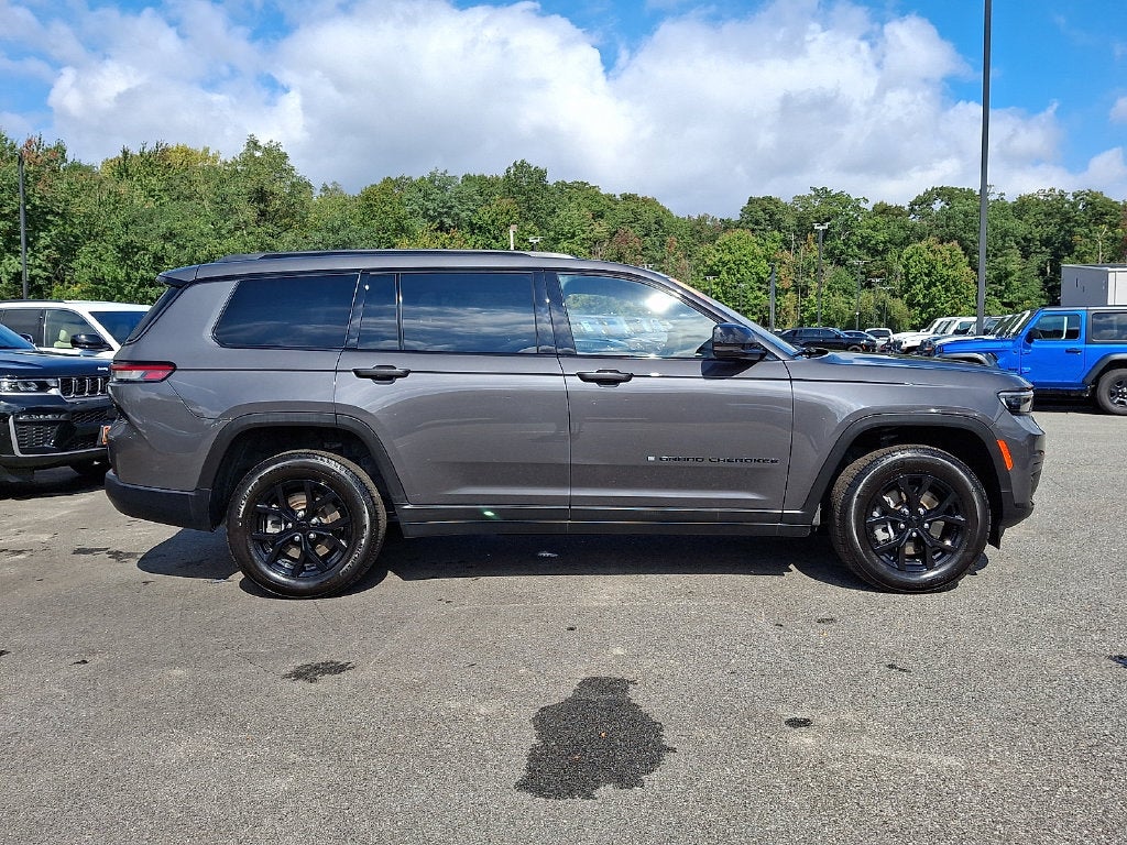 2025 Jeep Grand Cherokee L Altitude