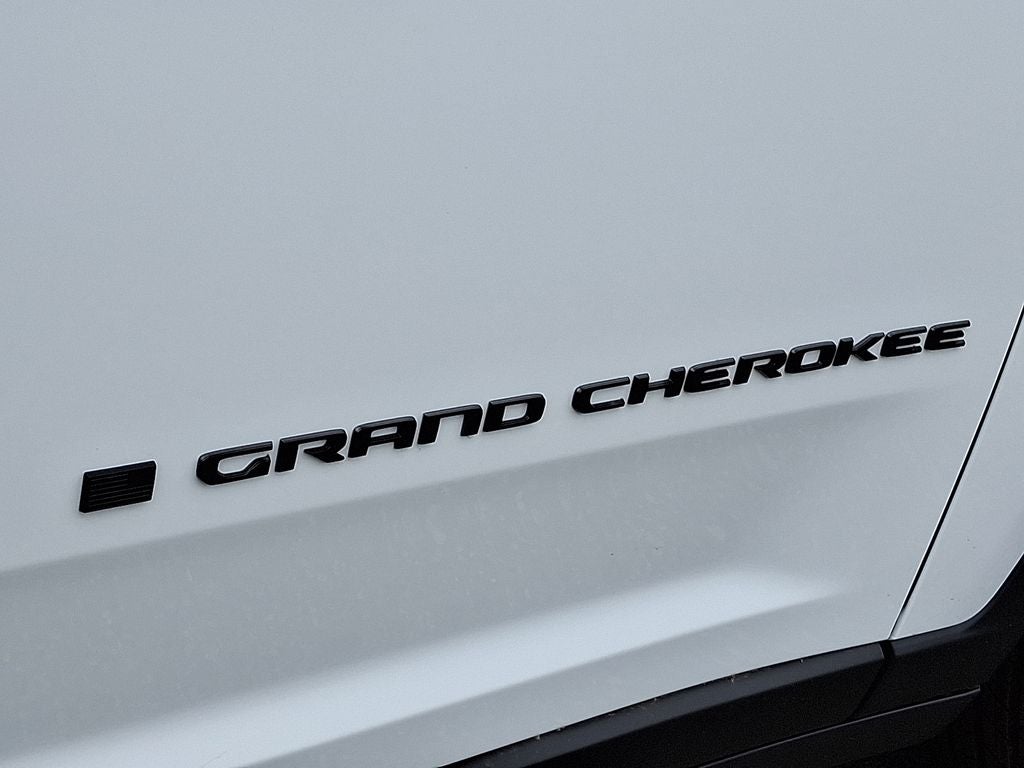 2026 Jeep Grand Cherokee L Laredo