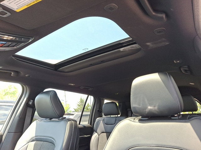 2026 Jeep Grand Cherokee L Laredo Altitude