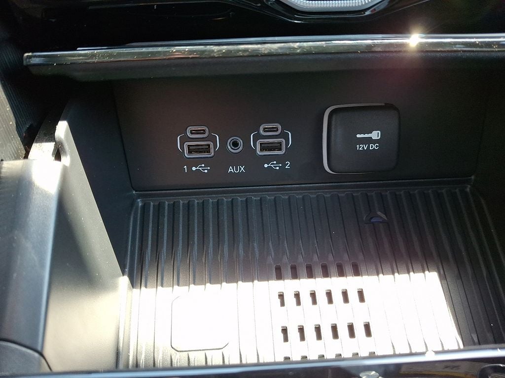 2026 Jeep Grand Cherokee L Laredo Altitude