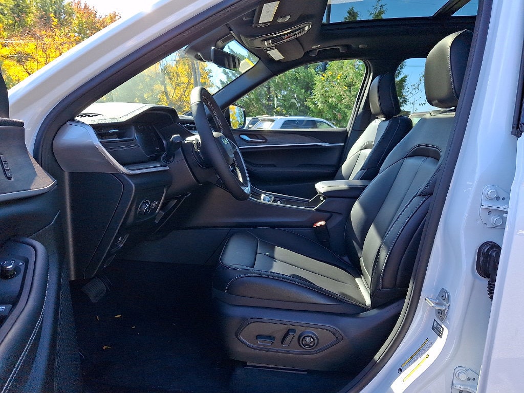 2027 Jeep Grand Cherokee L Limited