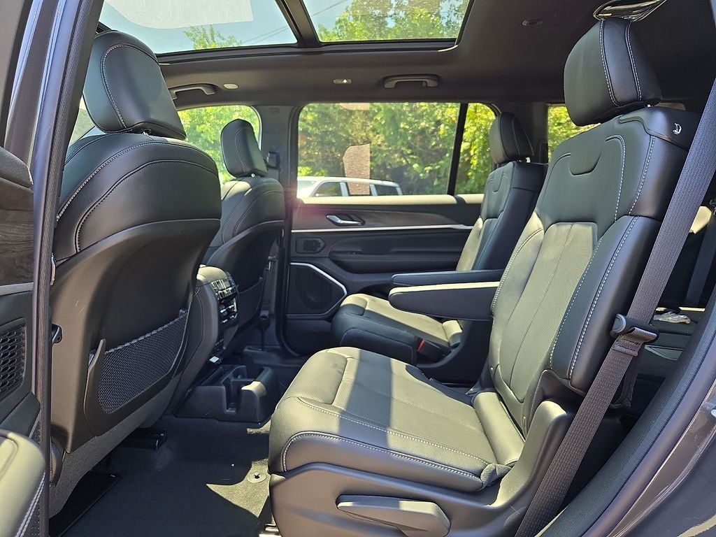 2026 Jeep Grand Cherokee L Limited Reserve