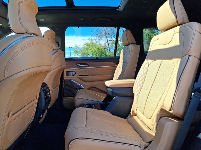 2025 Jeep Grand Cherokee L Summit Reserve