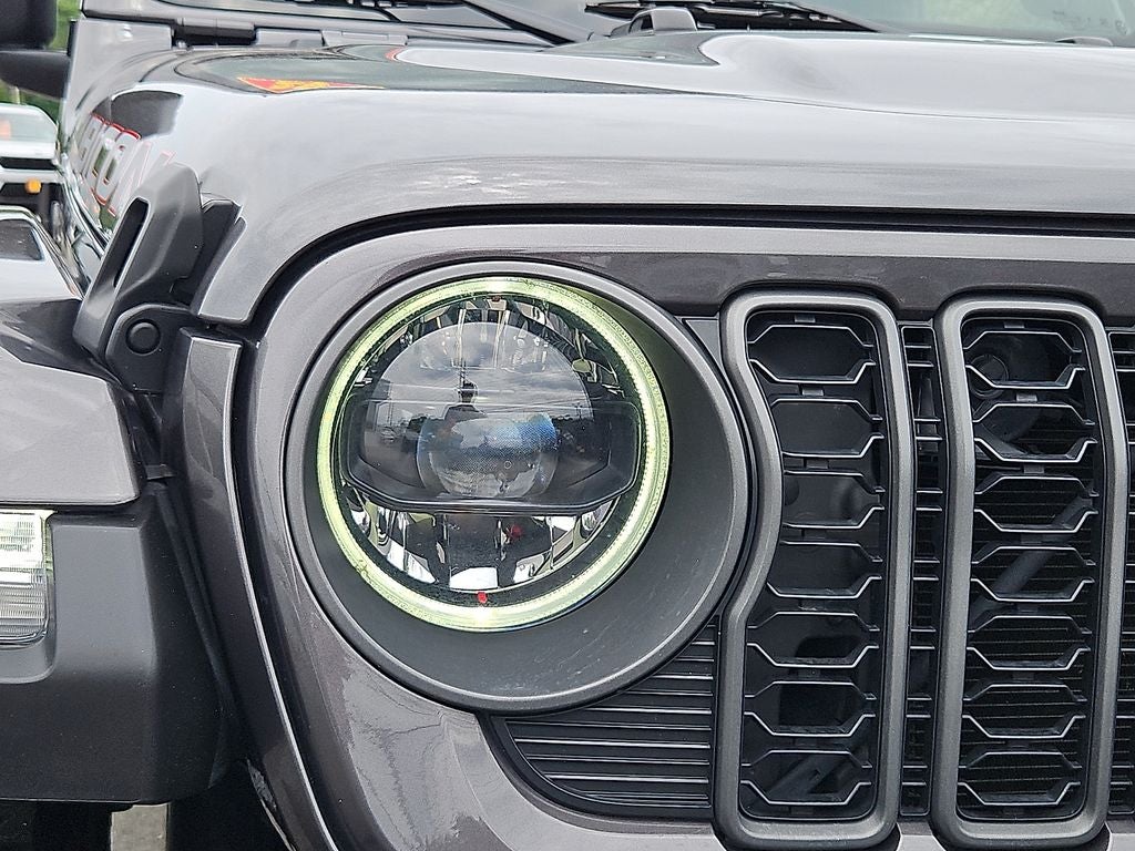 2025 Jeep Wrangler Rubicon X