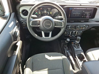 2025 Jeep Wrangler 4xe Sahara