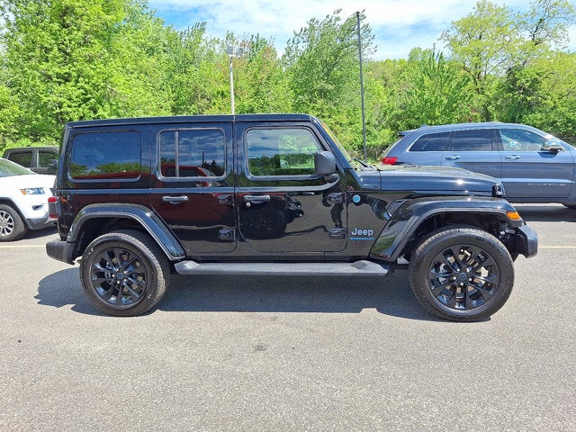 2025 Jeep Wrangler 4xe Sahara